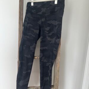 lululemon athletica Black Camouflage Leggings